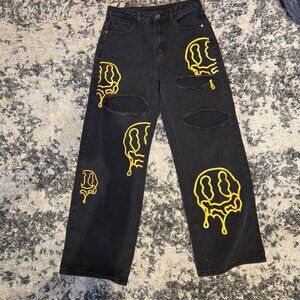 SHEIN Women’s Distressed Melting Smile Face Jeans | Size Medium | Black